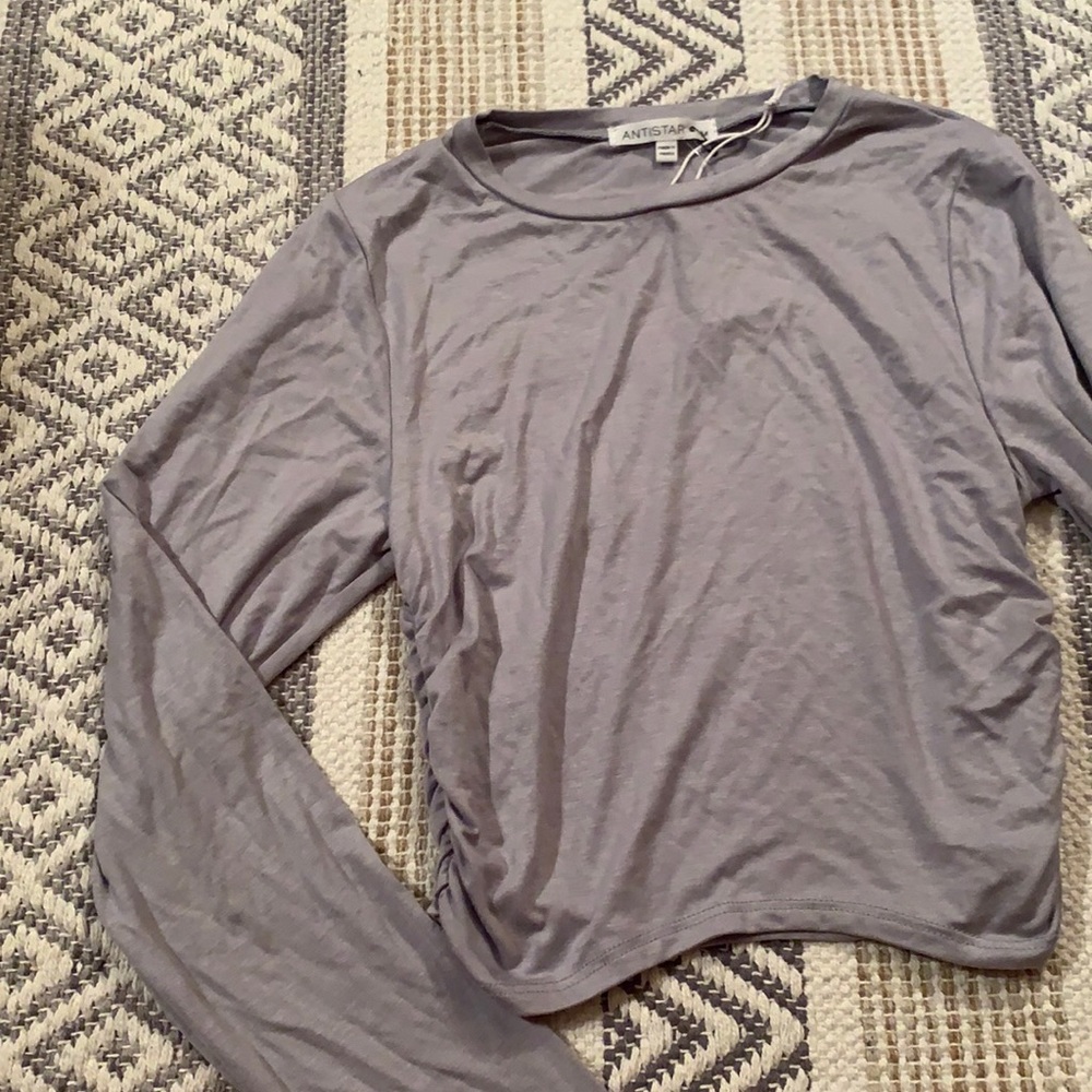 NWT Light Grey Scrunch Waist Long Sleeve Crop Top size Medium